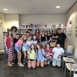 Club de Lectura Juvenil #emblanats: PRESENTACIÓ
